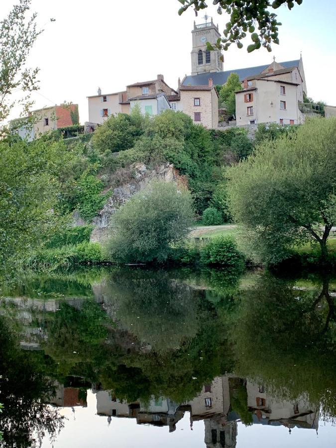 Gite Du Moulin Toucan Berneuil  Zewnętrze zdjęcie